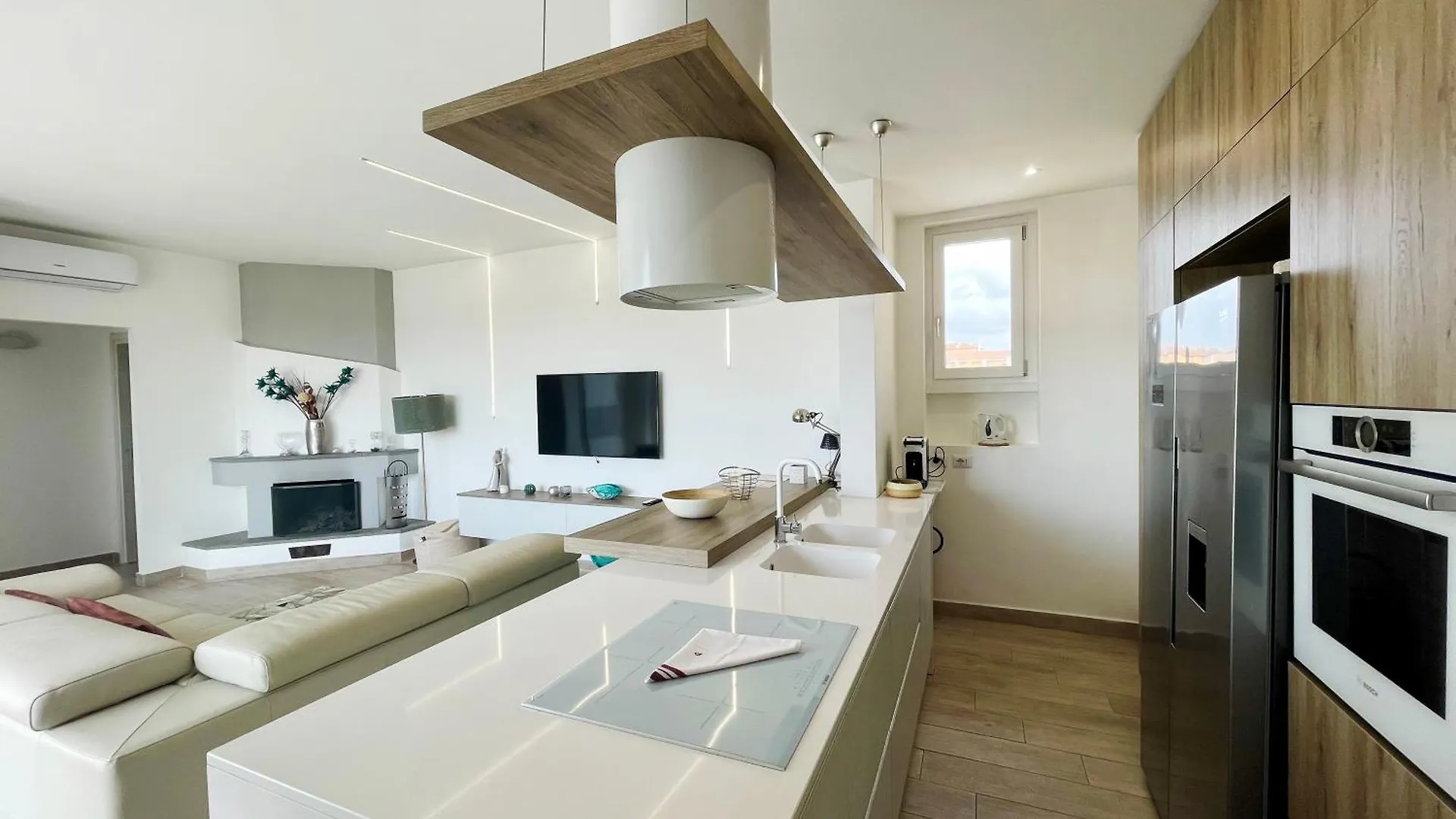 Penthouse With View Of Rome Apartment